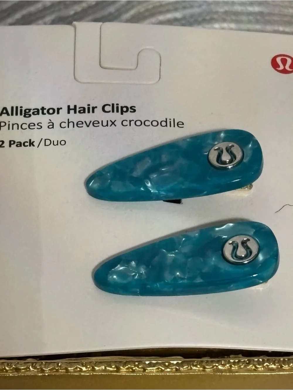 💙 lululemon Alligator Hair Clips 2 Pack Blue Pearlescent NWT